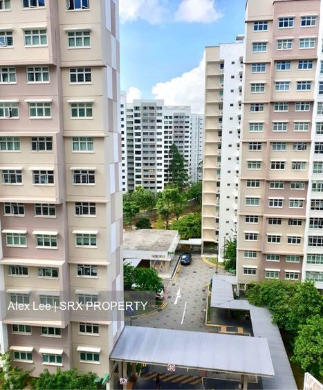 Blk 318A Yishun Avenue 9 (Yishun), HDB 5 Rooms #205960361